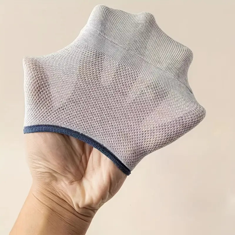 2026 Unisex Anti-Bacterial + Anti-Smell + No Sweat Socks